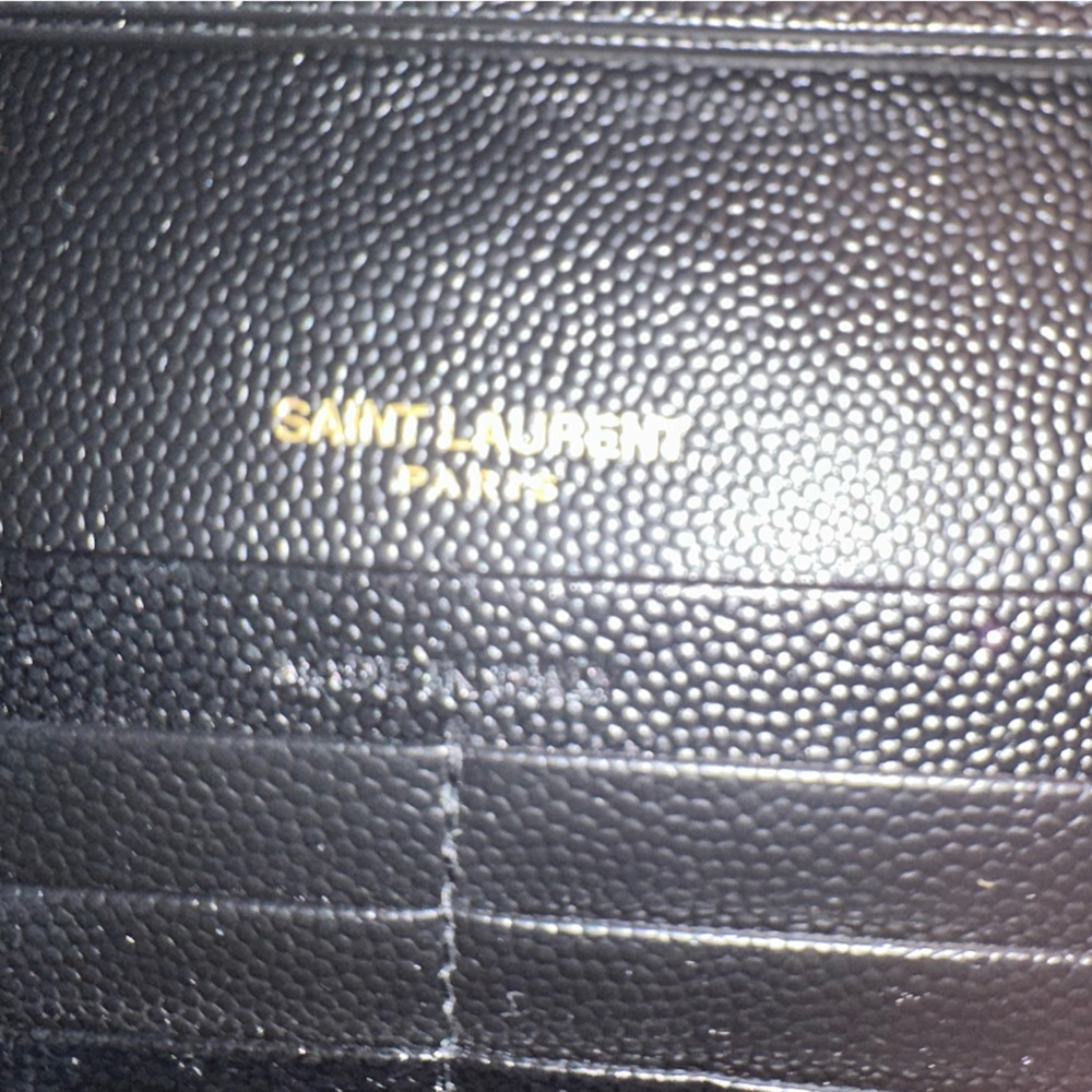 Saint Laurent
YSL Monogram Large Wallet on Chain in Grained Leather - Black - Picture 3 of 10